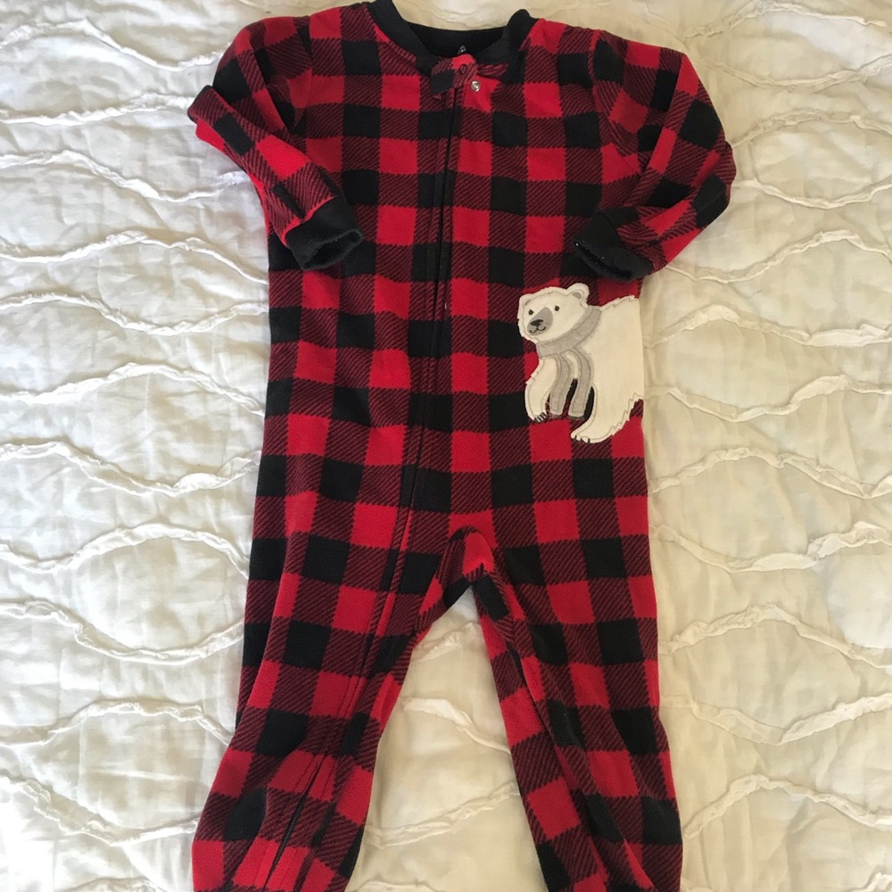 🦋Carter’s warm bootie pjs